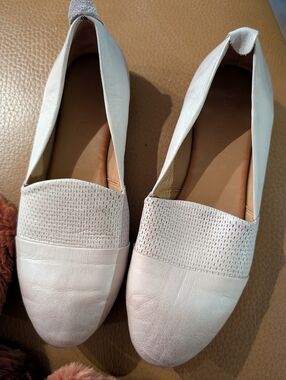 Bueno Katy Tan Slip-on Loafers